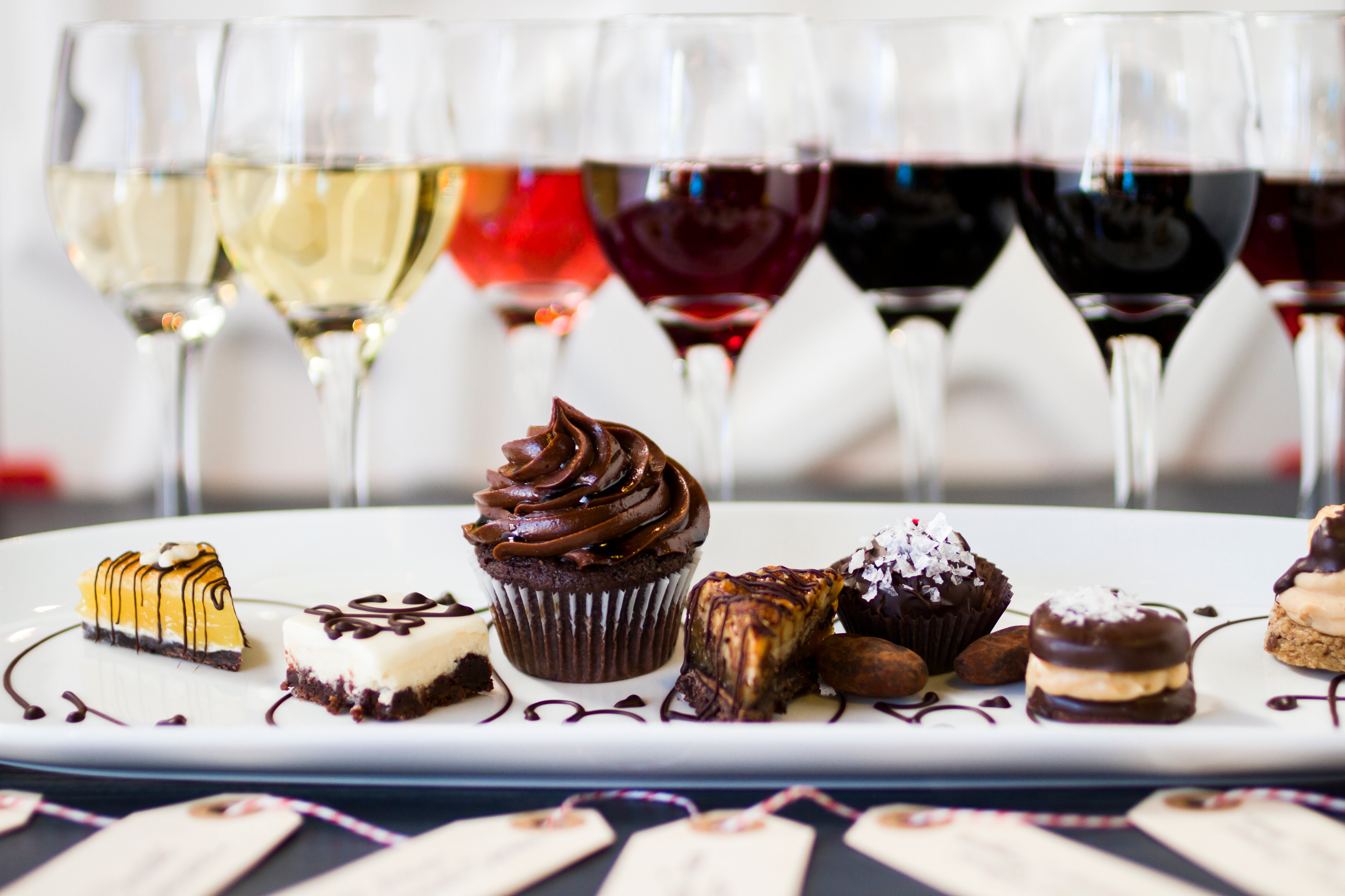 How to Pair Wine with Chocolate this Valentine’s Day